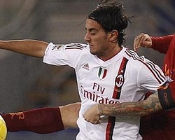 Liverpool'un Kapıları Aquilani'ye Açık