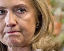 Clinton Ağzındaki Baklayı Çıkardı