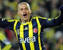 Alex: "Kalbi Olan İzlemesin"
