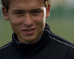 Alex, Ona Hayran