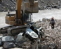 Nehirde Kaybolan Oğlunu 330 Gündür Arıyor