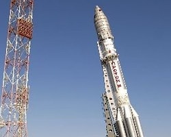 Rusya Uzay Yarışına Geri Dönüyor