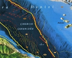 Marmara Denizi'nde Az Önce 7.7 Km Derinlikte Deprem Oldu