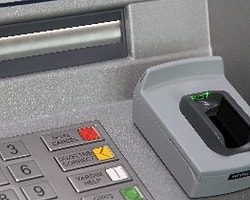 ATM Kullananların Kartından Para Çektiler