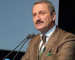 'Sarkozy Ve Merkel Türkiye'yi Kıskanıyor'