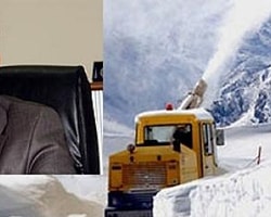 Şemdinli Kaymakamı çığ altında kaldı