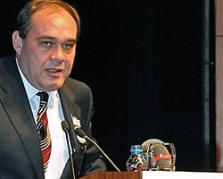 Demirören UEFA'nın karşısına çıkıyor!