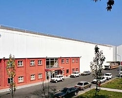 Coca Cola Yunanistan'da İki Fabrikasını Kapattı