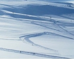 Erciyes Türkiye'nin yeni kayak merkezi olmaya koşuyor