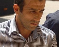 Tacizcisini Ağaca Bağlayıp Bıçakla Çizdi