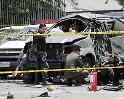 Kolombiya'da Bombalı Saldırı