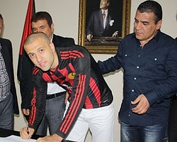Es Es'in Kalesi Boffin'e Emanet