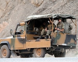 Kars'ta Askeri Birliğe Ateş Açıldı: 1 Asker Yaralı