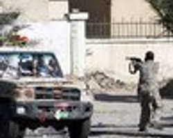 Libya'da Militanlar Havaalanını Bastı