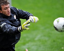 Muslera İçin Kavga Çıktı!