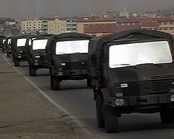Sınıra asker sevkiyatı