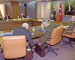 Meclis'e 28 Şubat'ta 'Devlet Sırrı' Engeli