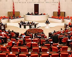 MHP 'Dokunulmazlık' Önerisini Sundu