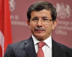Davutoğlu: Her Gün 4 Bin Suriyeli Geliyor