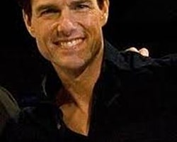 Tom Cruise'a Görücü Usulü Sevgili