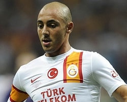 Amrabat’a Dikkat Edin!