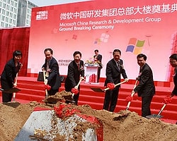 Microsoft'un Korsan Atağı!