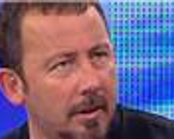 'Ne yapmış ki heykeli dikiliyor?'