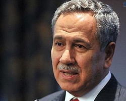 Arınç'tan Müdüre Fırça!