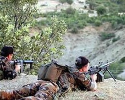 Hakkari'de Polis Memuruna Saldırı: 1 Şehit