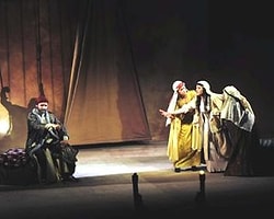 Van Devlet Tiyatrosu Perdelerini "Mem U Zin"Le Açtı.