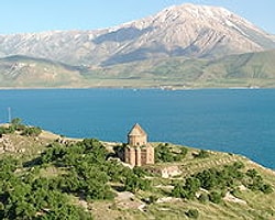 'Türkiye'nin Büyük Oyununa Dikkat'