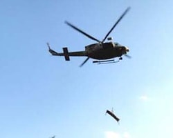 İsyancılar 3 Helikopter Yaktı