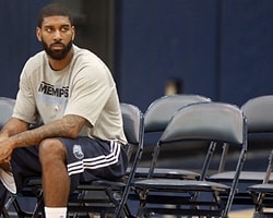 O. J. Mayo Doğum Gününde Patladı