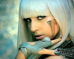 Lady Gaga 1 Milyon Dolar Bağışladı