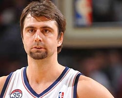 Mehmet Okur'dan Şok Karar
