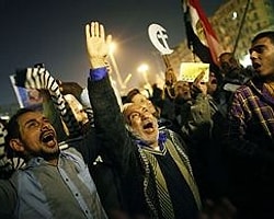 Mısır'da Referandum Gerilimi