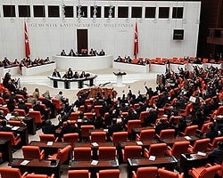 Anayasa Mahkemesi Sayıştay Yasası'nı İptal Etti