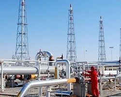 İran Dev Doğalgaz Tesisini Açtı