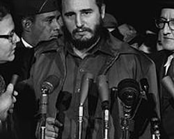 Fidel Castro Başkent Havana'ya Girdi