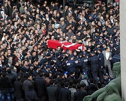 Şehit Polisi 10 Bin Kişi Son Yolculuğuna Uğurladı