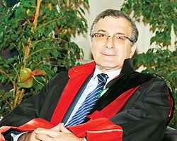 'Terörist Tanımı Ceza Hukukuna Tecavüz Eden Bir Kavramdır'