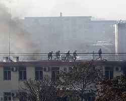 Taliban Militanları Kabil'de Polis Merkezini Bastı