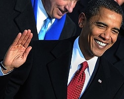 Obama Halkı Önünde Yemin Etti