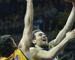 Fenerbahçe Khimki'yi Mağlup Etti