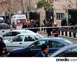 ABD Elçiliğine Saldırıya 3 Gözaltı