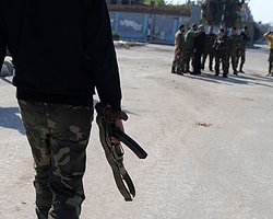 Suriye İstihbarat Şefine Tutuklama Emri