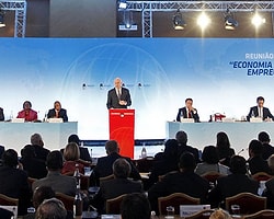 Sosyalist Enternasyonal'de Suriye Çatlağı