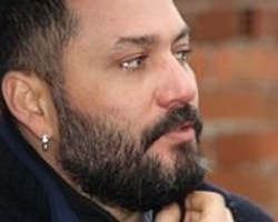 Hüsnü Şenlendirici'nin Acı Günü!