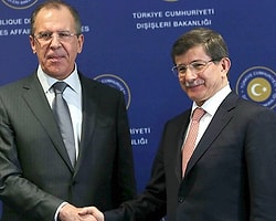 Lavrov'dan Esad Uyarısı