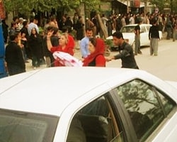 'Kadın Kıyafeti Giyme' Cezası Feministleri Sokağa Döktü